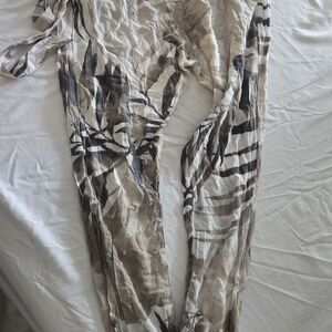 United Colors Of Benetton Beige and Black Patterned Pants